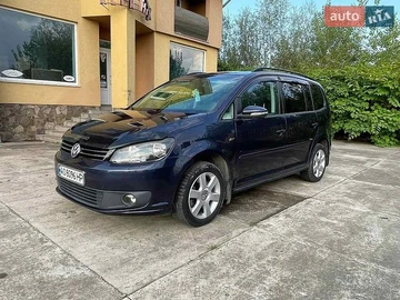 Авто Volkswagen Touran 2014 № 8755394