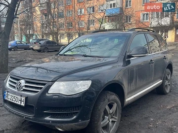 Авто Volkswagen Touareg 2008 № 8755402