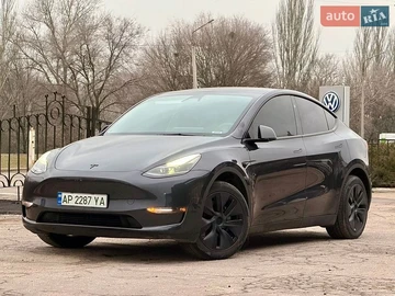 Авто Tesla Model Y 2024 № 8755507