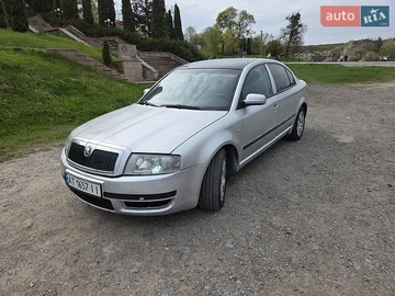 Авто Skoda Superb 2002 № 8755549