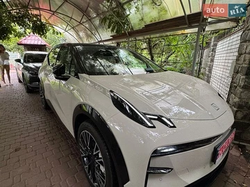 Авто  X 2024 № 8755583