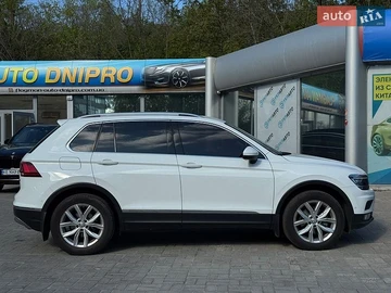 Авто Volkswagen Tiguan 2018 № 8755644