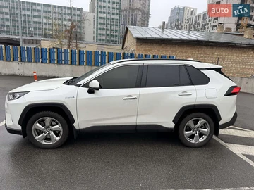 Авто Toyota Rav4 2020 № 8755647