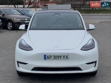 Авто Tesla Model Y 2024 № 8755789