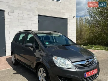 Авто Opel Zafira 2009 № 8756174