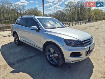 Авто Volkswagen Touareg 2011 № 8756207