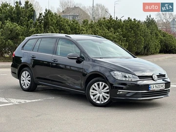 Авто Volkswagen Golf 2018 № 8756408
