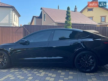 Авто Tesla Model 3 2019 № 8756425