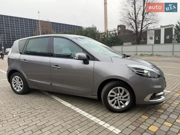 Авто Renault Scenic 2012 № 8756610