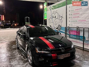 Авто Volkswagen Jetta 2017 № 8756635