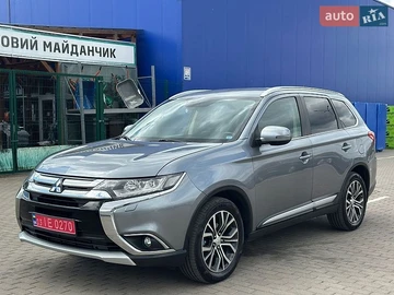 Авто Mitsubishi Outlander 2017 № 8756785