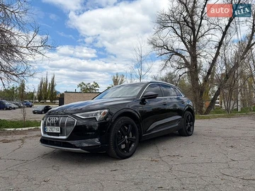 Авто Audi E-Tron 2019 № 8756797