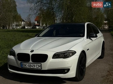 Авто BMW 5 Series 2011 № 8757415
