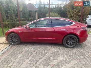 Авто Tesla Model 3 2018 № 8757591