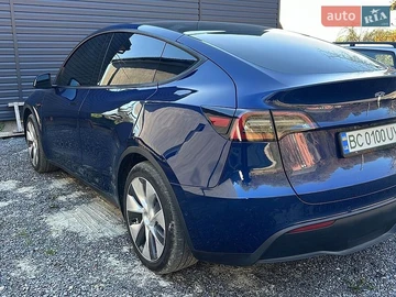 Авто Tesla Model Y 2021 № 8757637