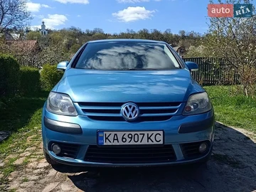 Авто Volkswagen Golf 2005 № 8758034