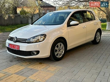 Авто Volkswagen Golf 2010 № 8758046
