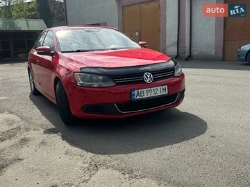 Авто Volkswagen Jetta 2013 № 8758054