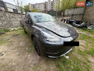 Авто Tesla Model Y 2024 № 8758249