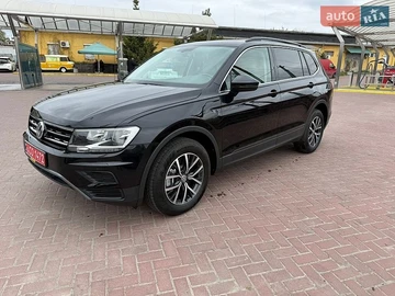 Авто Volkswagen Tiguan 2019 № 8758266