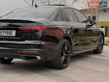 Авто Audi A4 2019 № 8758383