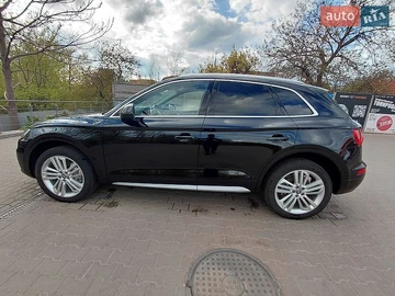 Авто Audi Q5 2018 № 8758386