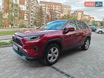 Авто Toyota Rav4 2021 № 8758394