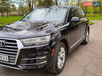 Авто Audi Q7 2017 № 8758604