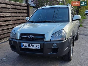 Авто Hyundai Tucson 2008 № 8758816