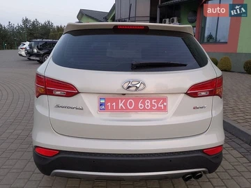 Авто Hyundai Santa Fe 2013 № 8758840