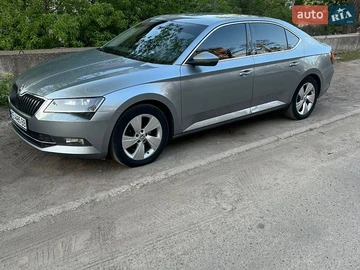 Авто Skoda Superb 2017 № 8758843