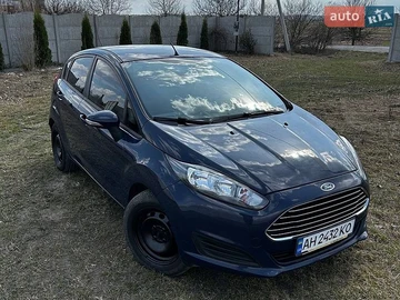 Авто Ford Fiesta 2013 № 8759004