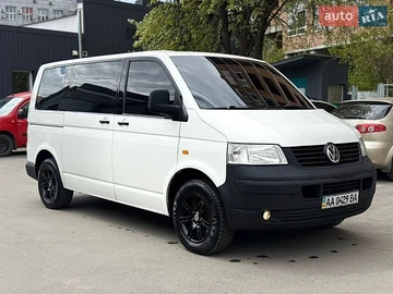 Авто Volkswagen Transporter 2006 № 8759026