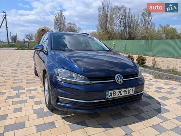 Авто Volkswagen Golf 2017 № 8759086