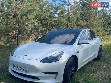 Авто Tesla Model 3 2021 № 8759098