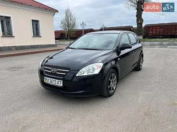Авто KIA Ceed 2008 № 8759180
