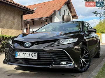 Авто Toyota Camry 2021 № 8759796