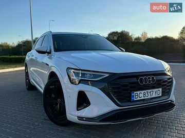 Авто Audi Q8 E-Tron 2023 № 8759891