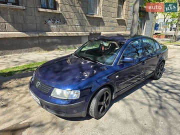Авто Volkswagen Passat 2001 № 8759988