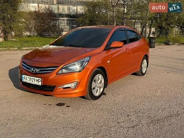 Авто Hyundai Solaris 2015 № 8760241