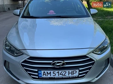 Авто Hyundai Elantra 2018 № 8760256