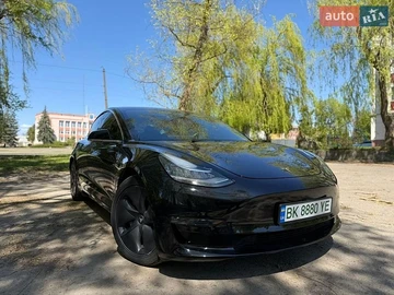 Авто Tesla Model 3 2018 № 8760280