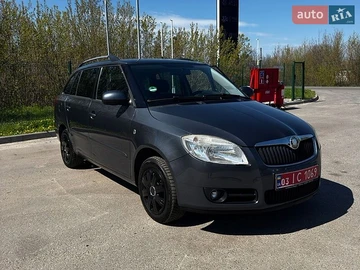 Авто Skoda Fabia 2010 № 8760618