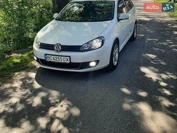 Авто Volkswagen Golf 2010 № 8760705