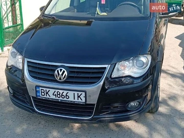 Авто Volkswagen Cross Touran 2009 № 8760722