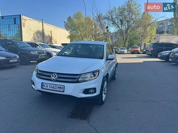 Авто Volkswagen Tiguan 2016 № 8760797