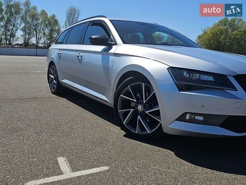 Авто Skoda Superb 2017 № 8760822