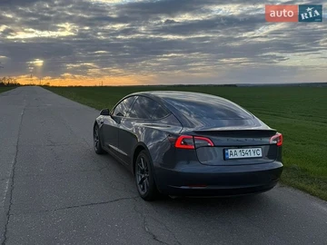 Авто Tesla Model 3 2022 № 8760823