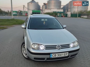 Авто Volkswagen Golf 2002 № 8761190
