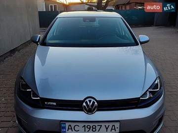 Авто Volkswagen E-Golf 2015 № 8761258